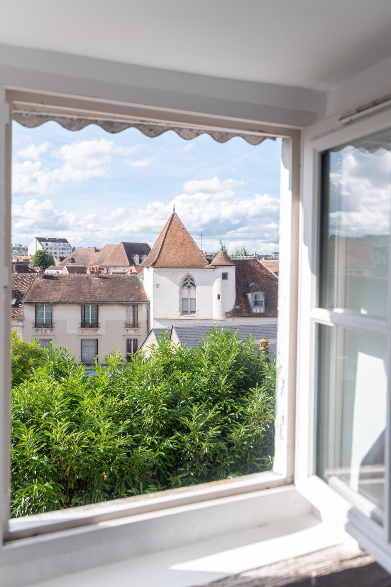 Clos St Eusebe En Coeur De Ville Auxerre Buitenkant foto